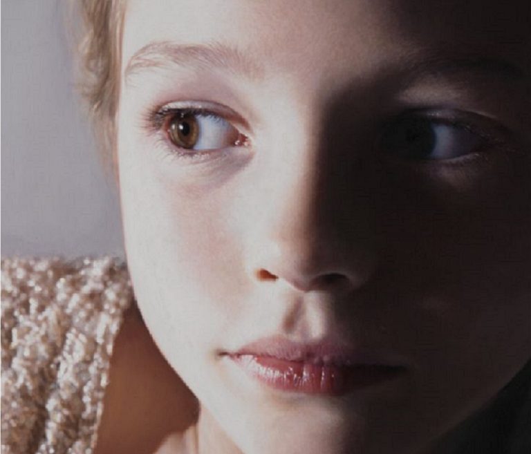 Head_of_a_Child_(Croi) - نقاشی سبک هایپررئالیسم